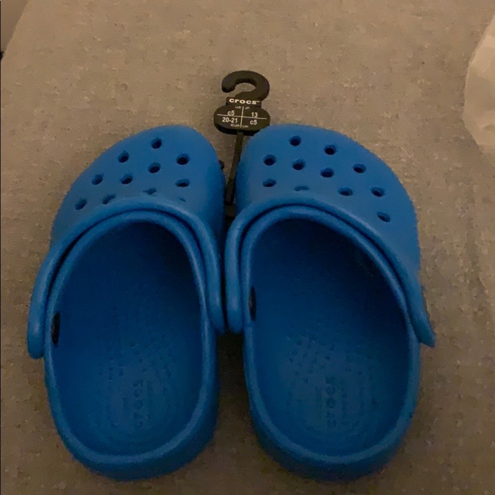 Brand new crocs